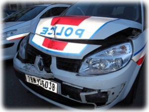 Voiture de police, avr. 2010 Voiture de police